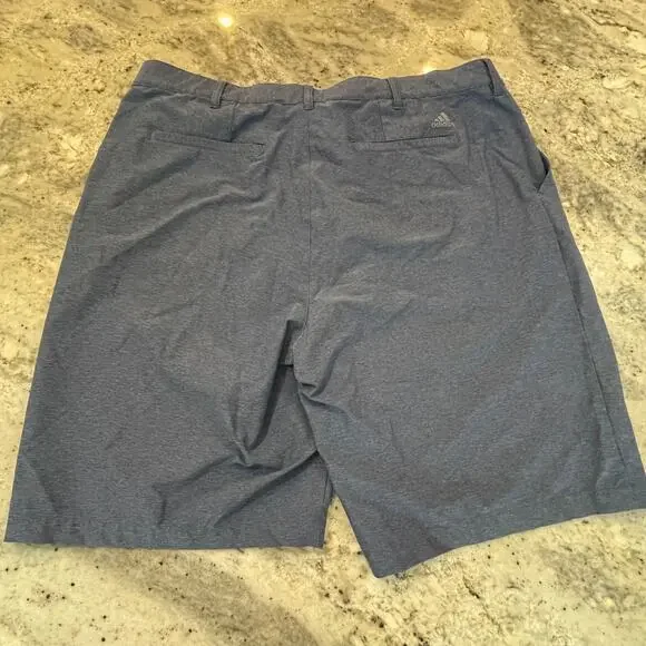 Adidas Casual Shorts 42 - Picture 2 of 6